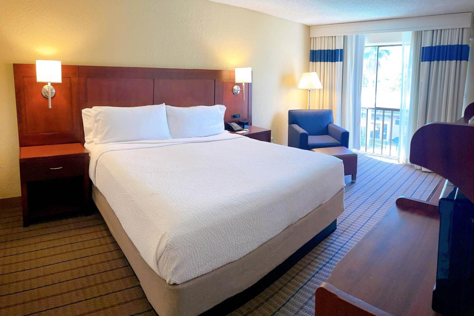 โฟร์ พอยต์ บาย เชอราตัน ซานราฟาเอล Hotel ภายนอก รูปภาพ